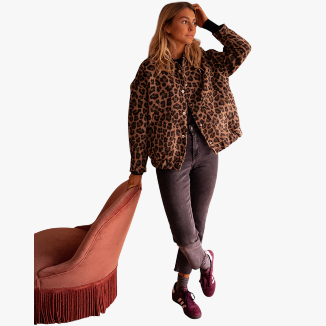 Women's Leopard Print Bomber Jacket with Ribbed Trim and Front Pockets