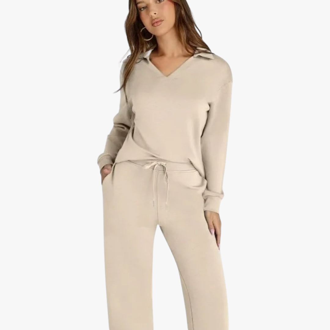 Women's Knitted Loungewear Set with Adjustable Drawstring and Relaxed Fit Trousers